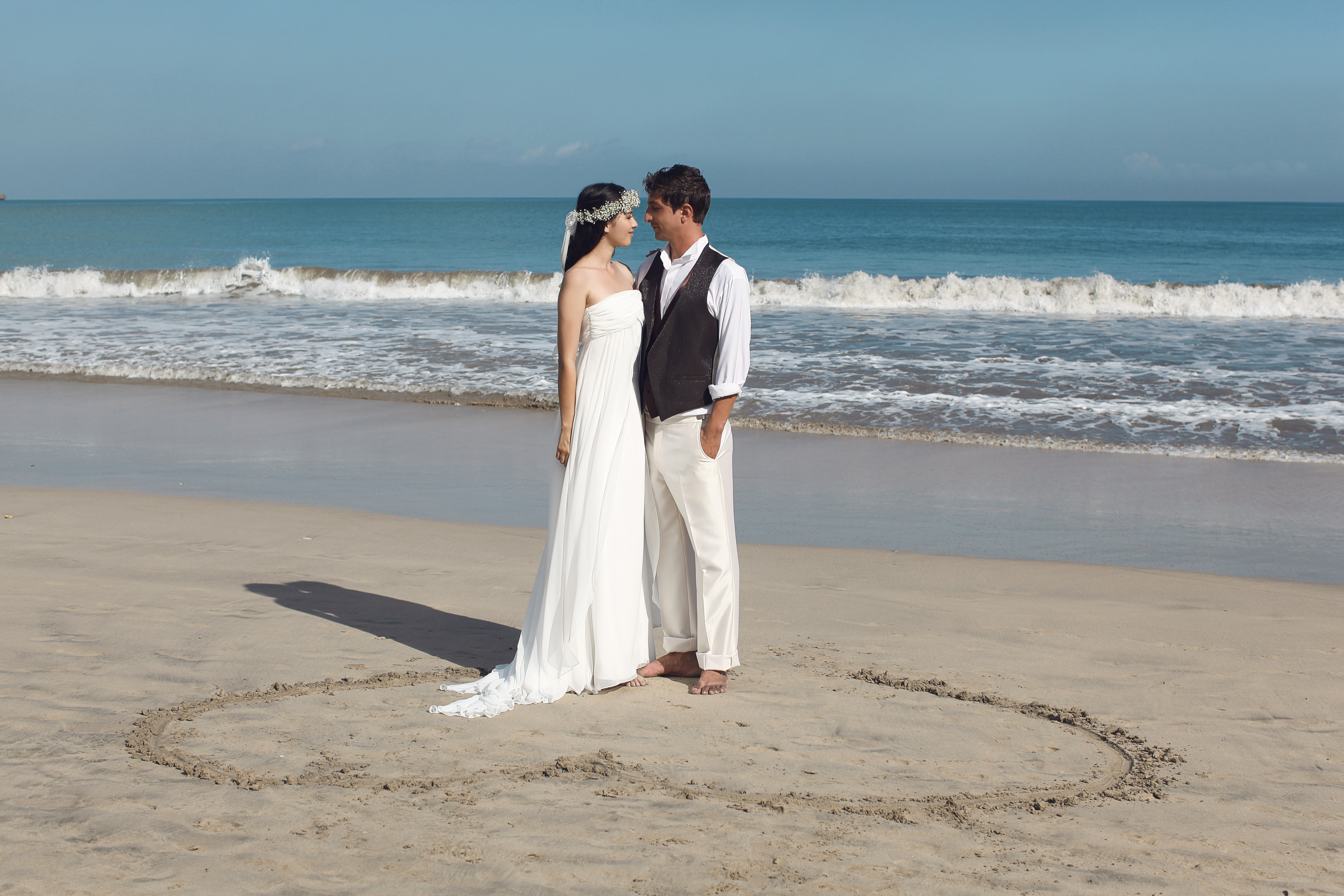 2_Wedding Couple on the beach